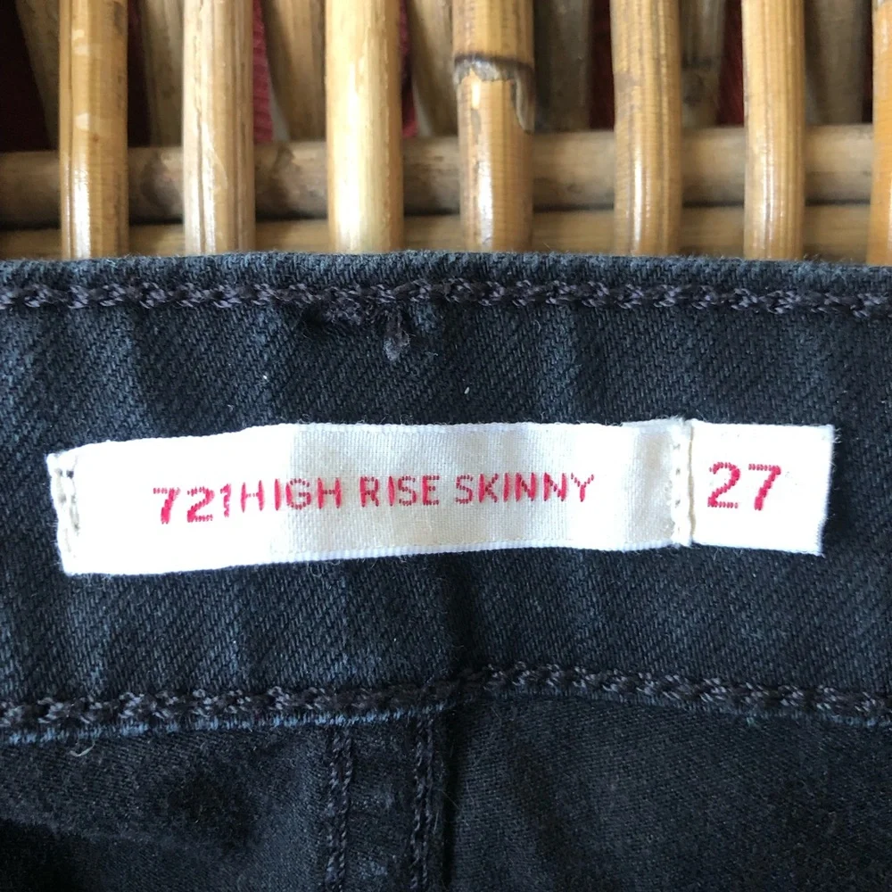 LEVIS HIGH RISE SKINNY JEANS 🖤 - Picture 4 of 7